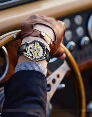 shaffof korpusli erkaklar soati