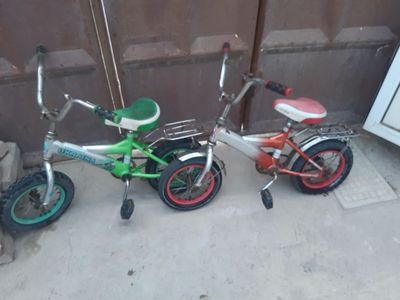 Velosiped va kolyaska yosh bolalar uchun