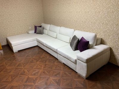 Продается б/у диван