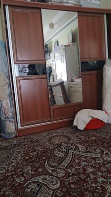 3 ешик купе шкаф сотилади