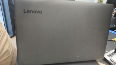 Lenovo cor i3 8130U 2.2 hz