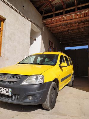 Lada Largur 2014