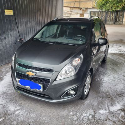 Chevrolet Spark. Avtomat