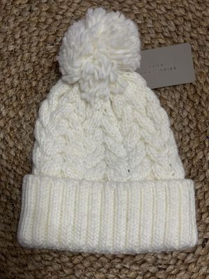 Зимняя вязаная шапка Zara на девочку (обхват головы 54-56 см)