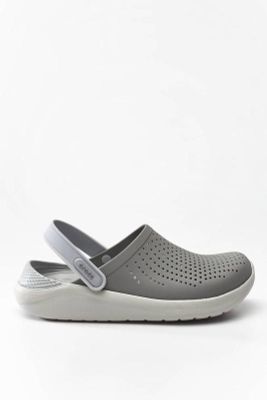 Crocs мега удобные тапочки