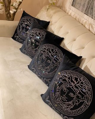 Декоративные подушки