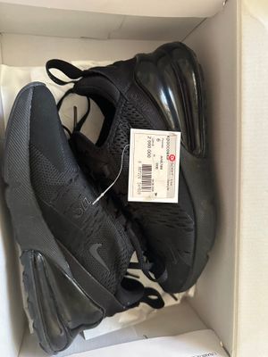 Продам новые Nike кроссовки