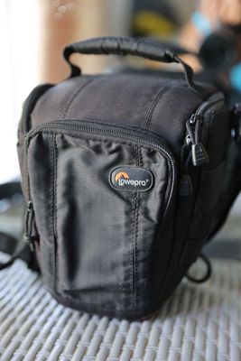 Сумка для фотокамеры Lowepro Toploader Zoom 50 AW!