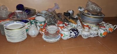 фарфоровая стеклянная и хрустальная посуда