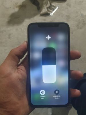 Iphone x xolati yaxshi