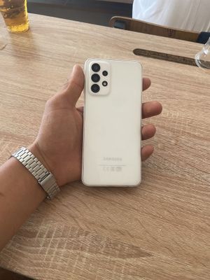 Samsung Galaxy A23 Sotilad