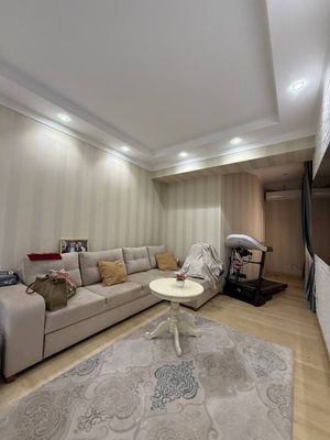 Продается дом 6 комнат на Чупон Оте, ор-р: мечеть Hasanxon Qori, 176м²
