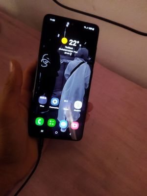 Samsung a51 128 6 gb ram