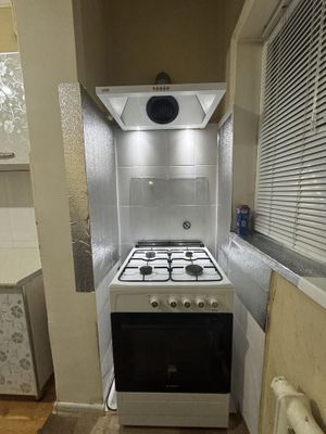 Tinchlik metro Guncha 2/2/4, metro yaqinida, hamma sharoitlari bor