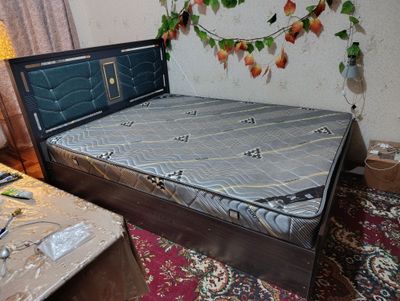 Домашняя мебель для спальни