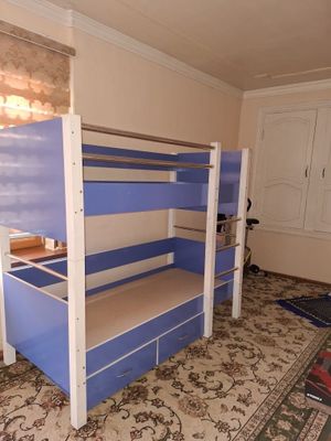 Икки каватли крават сотилади холати зур.