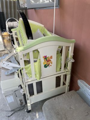 Десткий кровать и люлька