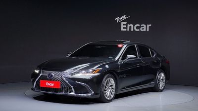 Продается Lexus ES Executive