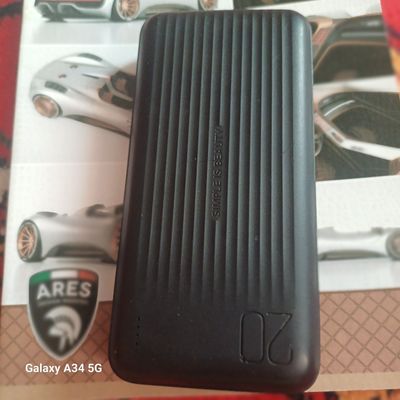 Power bank 20000A holati ideal narxi 350 ming so'm