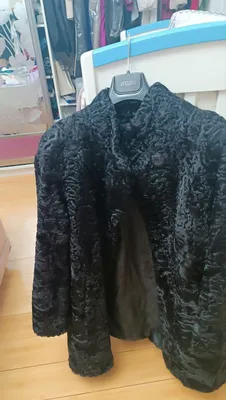 Дубленка женская из натурального бухарского каракуля,