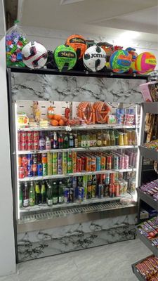 Витрина холодилник