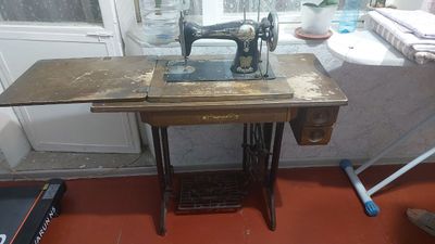 Продается швейная машинка "Бабочка"
