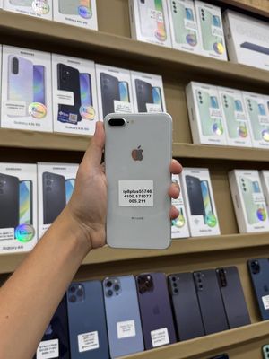 iPhone 8+