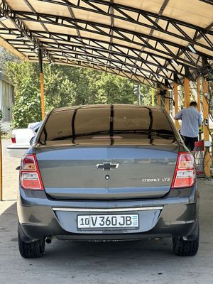 Chevrolet cobalt 2021