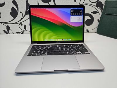 ПРОДАМ MacBook PRO 13-inch Apple M1/8GB/512SSD. Состояние ОТЛИЧНОЕ.