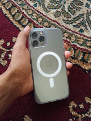 iPhone 12 pro max sotiladi