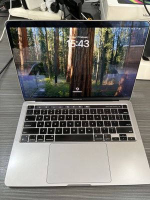 Macbook Pro 13inch M2 chip 8/256