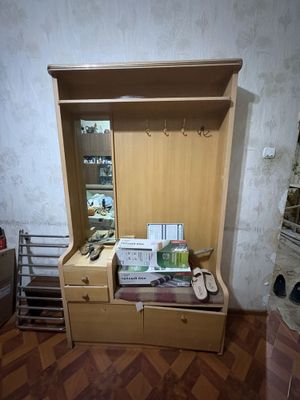 Шкаф вешалка в прихожую, коридор