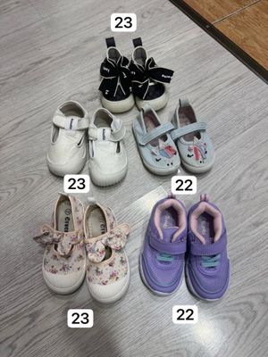 Продам обувь 22-23 размер