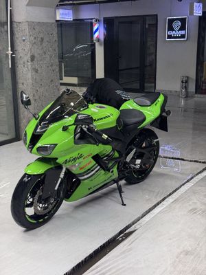 Kawasaki zx6r 2008