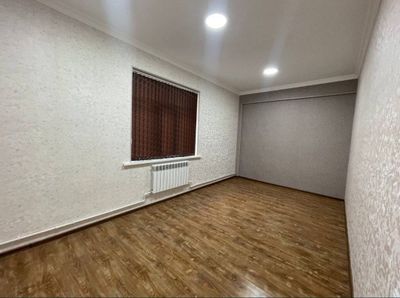 Маленький Кабинет в Бц на Яккасарае