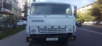 Kamaz Yuk tortuvchi (1988)