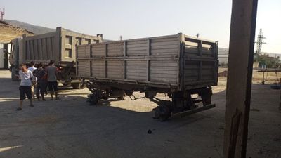 kamaz pritsep sotiladi dakumenti yuq