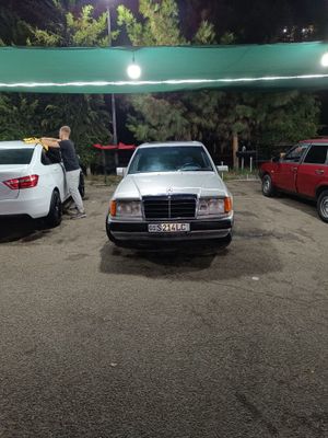 Продам Мерседес w124