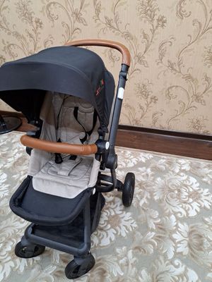Коляска и авто кресло срочна