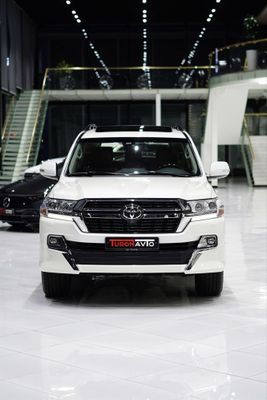 Toyota Land Cruiser 200 4.6л