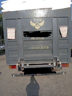 Isuzu gedra bort sotiladi kamplekt
