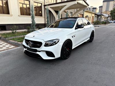 Mercedes Benz BRABUS Body kit W213 Состаяние Зор Пробег 129000Км