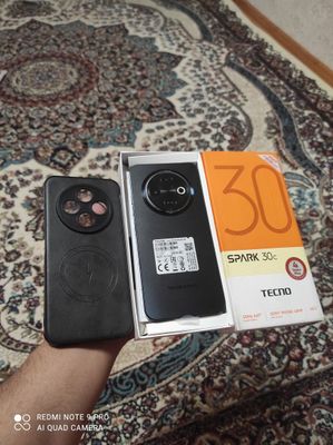 Tecno spark 30C 8/256gb holati yengide