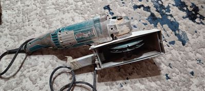Продам болгарку штроборез 1500w total