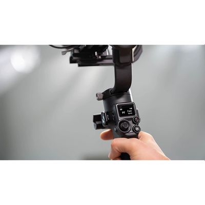 Стабилизатор // DJI RSC 2 Gimbal Pro Combo