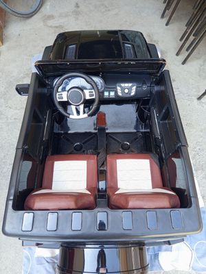 Bolalar elektro-mashinasi Jeep, 2 o'rinli