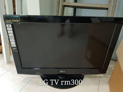 LG 32LG33R! Свой домашний Оригинал качественный телевизор! Отличный!