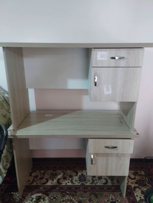 stol holati yangi ishlatilmagan 1200*600*760