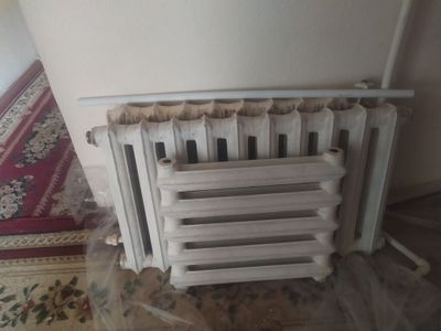 Продается чугунная батарея. Б/У.