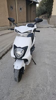 Elektro skuter__